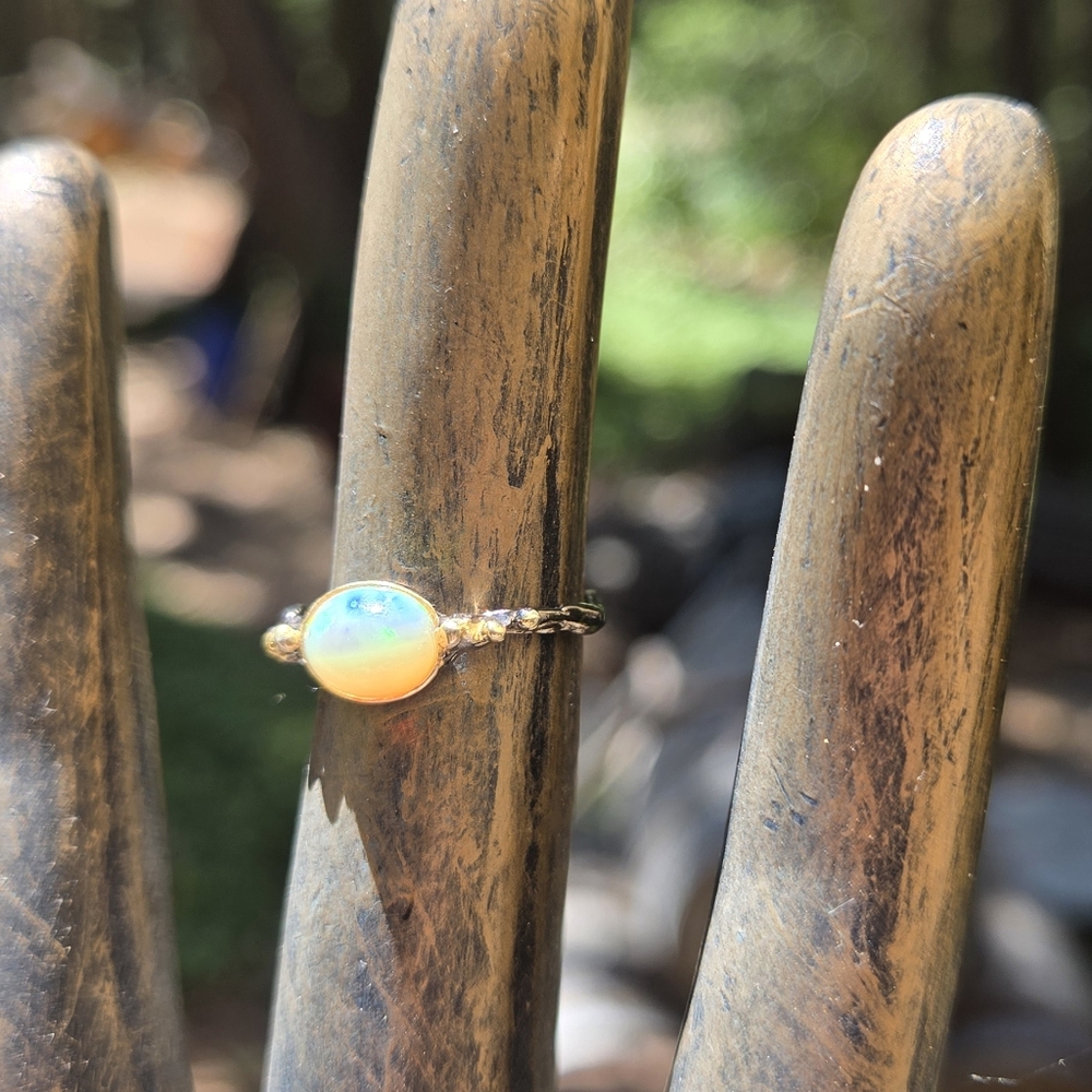 Opal Sterling Rhodium & Gold Ring Sz6 - Picture 4 of 8